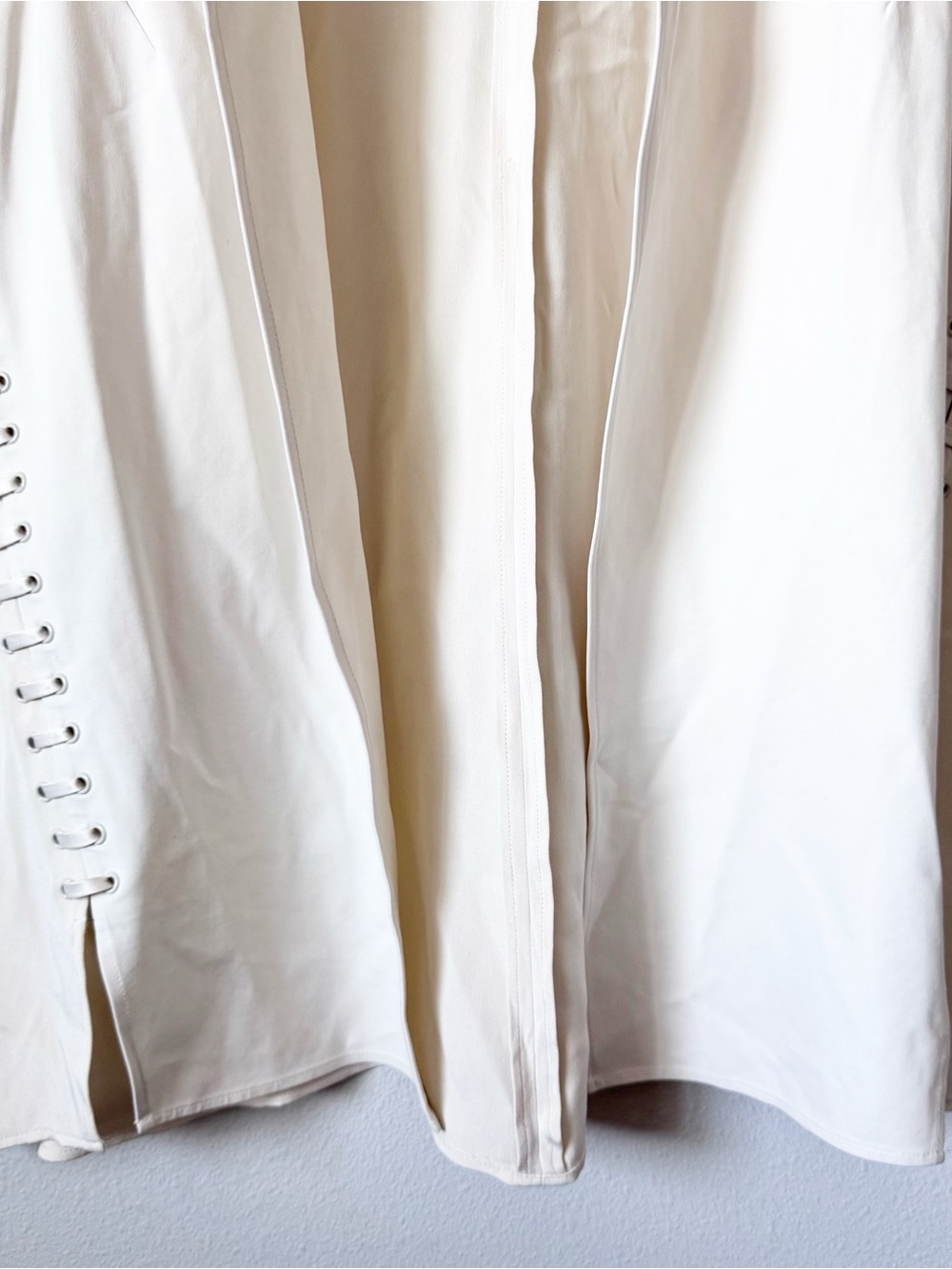 Lafayette 148 New York Cream Open Front Side Lace Vest - Picture 3 of 9